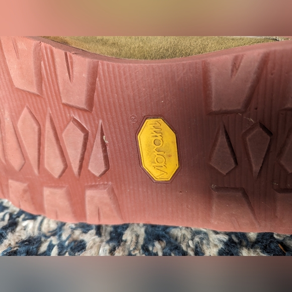 Ugg Boots Waterproof - Picture 7 of 7